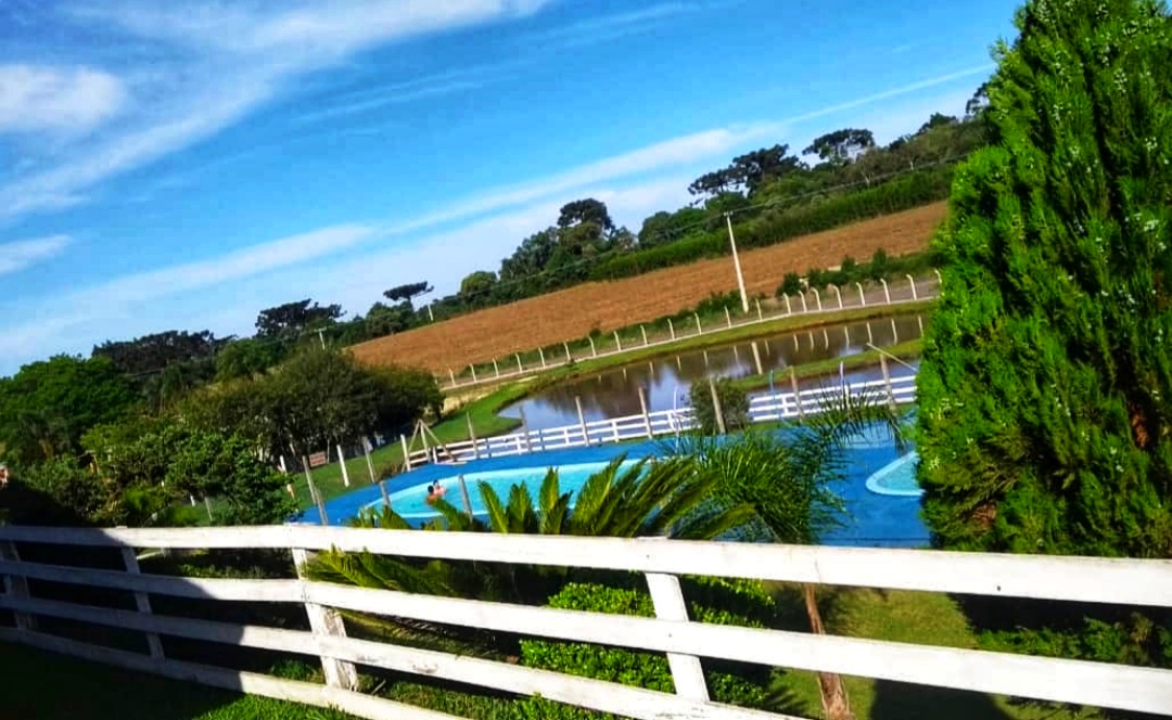 Piscina da Pousada Salto São João em Prudentópolis